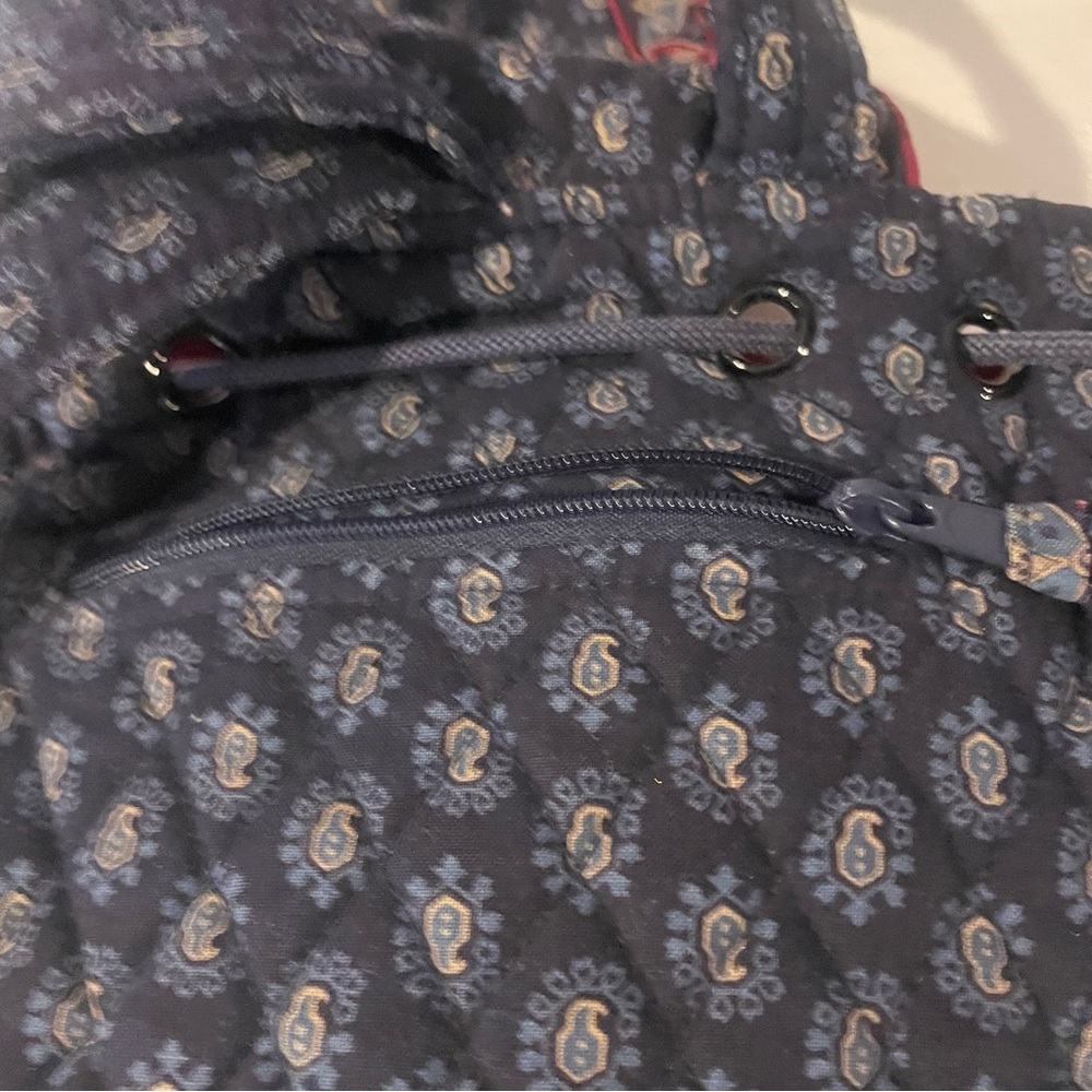 Vera Bradley Navy and Red Patterned Tote - Picture 4 of 6